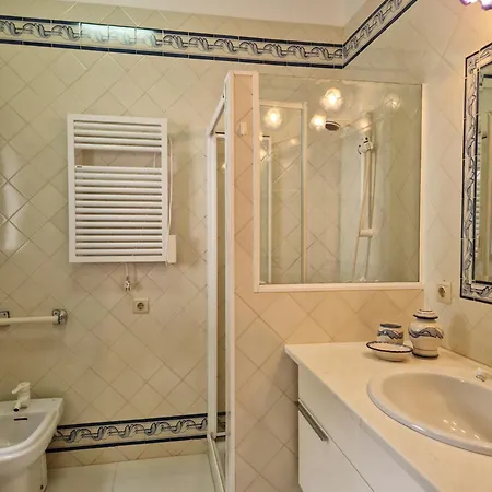 L'oasis Palm House Villa